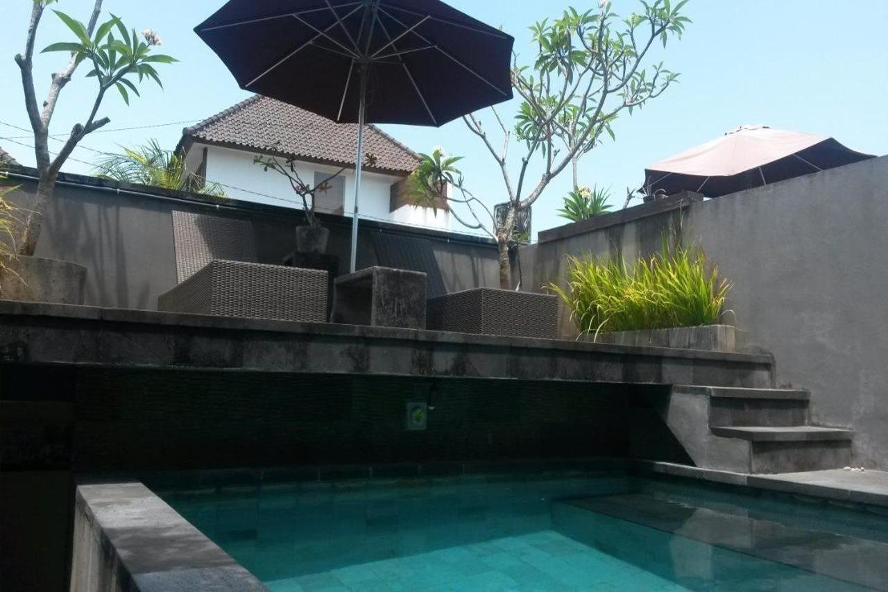 Bali Elephants Boutique Villa Jimbaran  Exterior photo